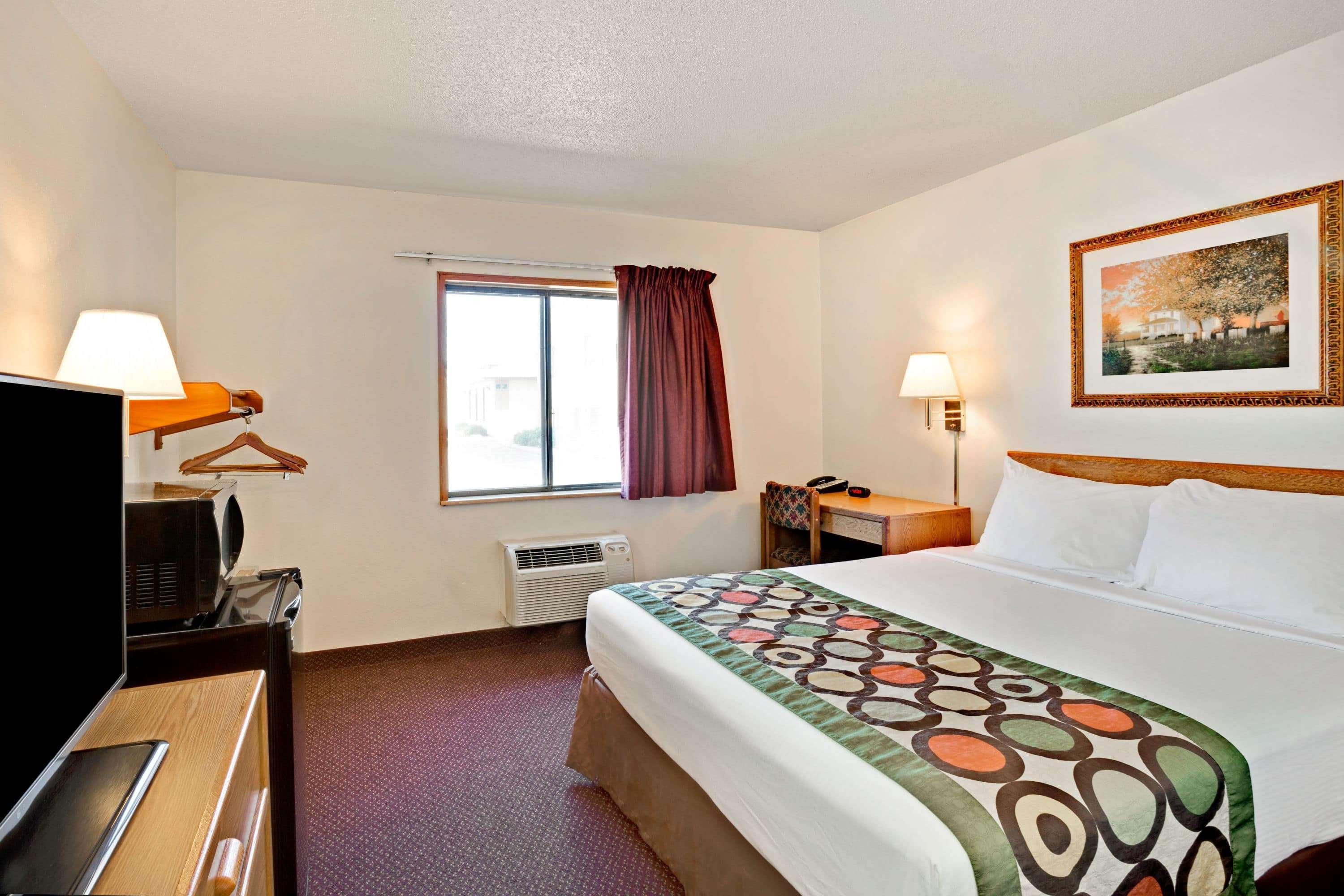 Super 8 by Wyndham Aberdeen East Eksteriør billede